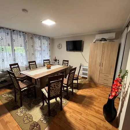 Apartment Fuege-fa-haz - Gergelyiugornya *
